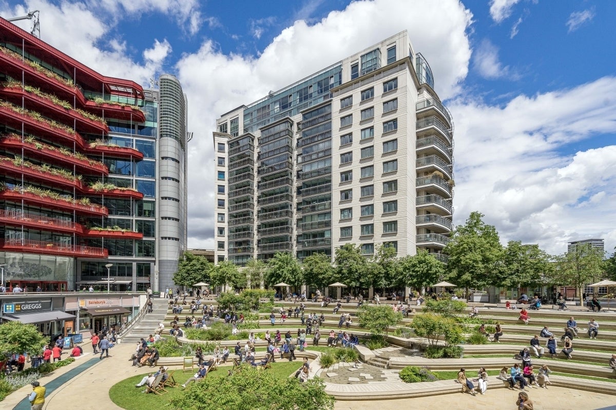 Flat Sheldon Square in City of Westminster