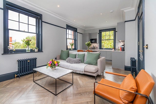 Flat Elgin Avenue in City of Westminster