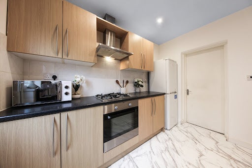 Room Seaford Road in Greater London