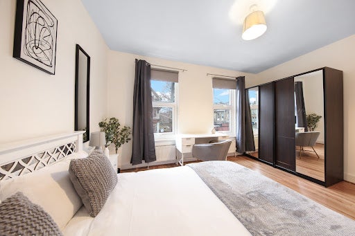 Room Seaford Road in Greater London