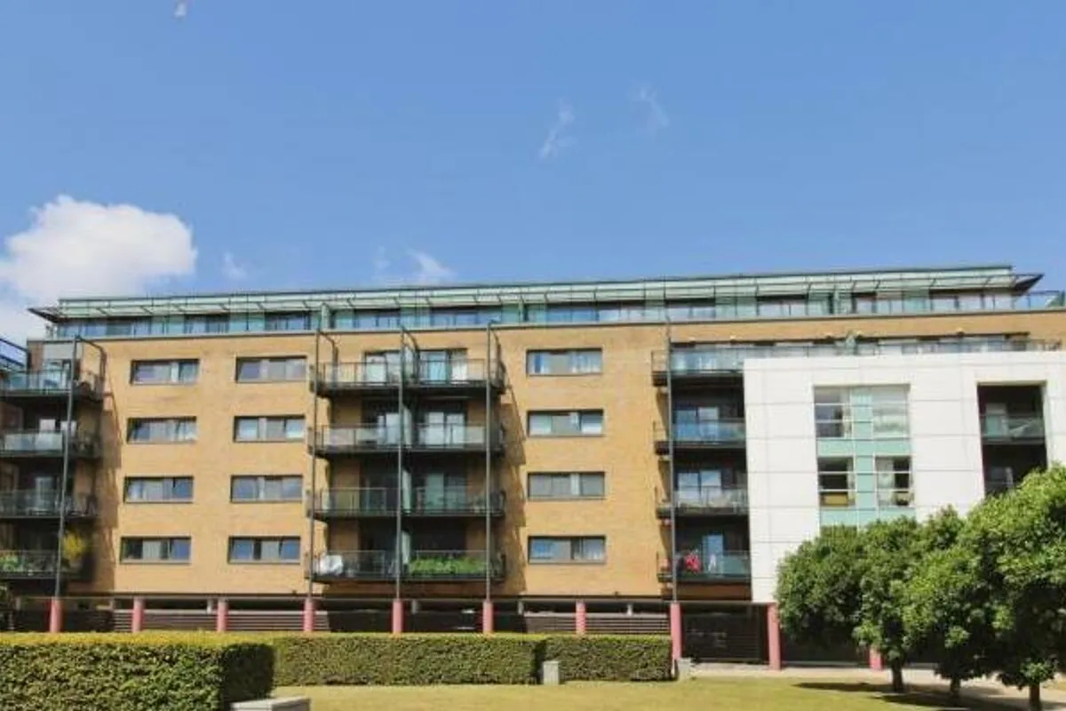 Flat Butetown Link in Cardiff