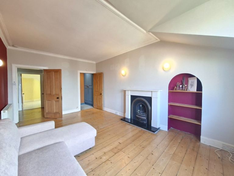 Flat Fowler Terrace in City of Edinburgh