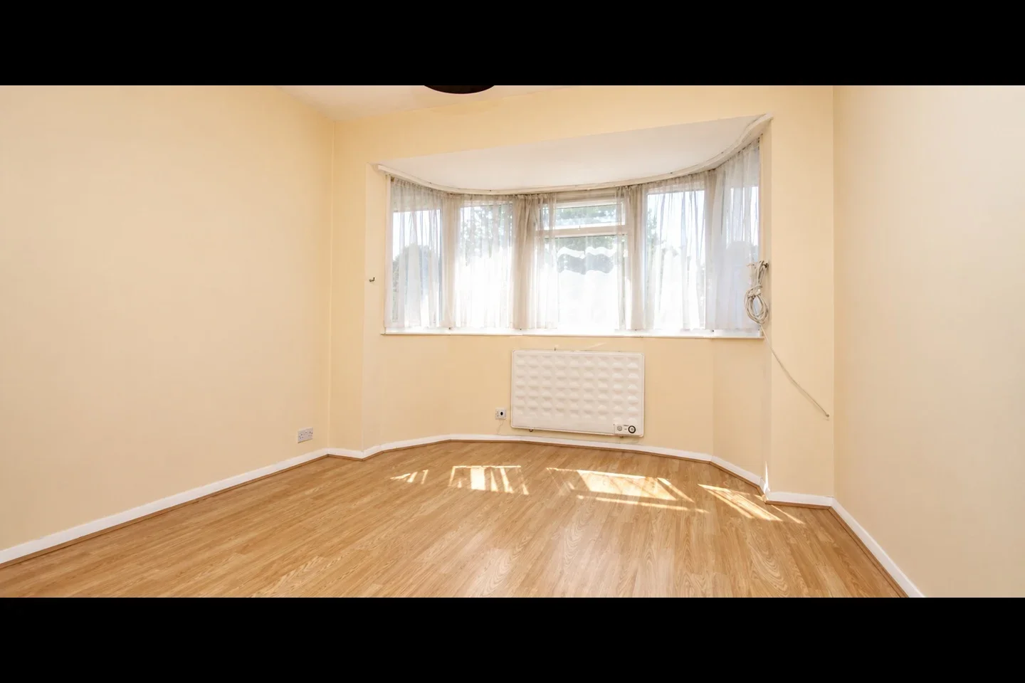 Flat Bellegrove Road in Greater London