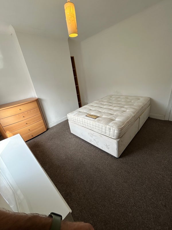 Room Tamworth Road in Tamworth
