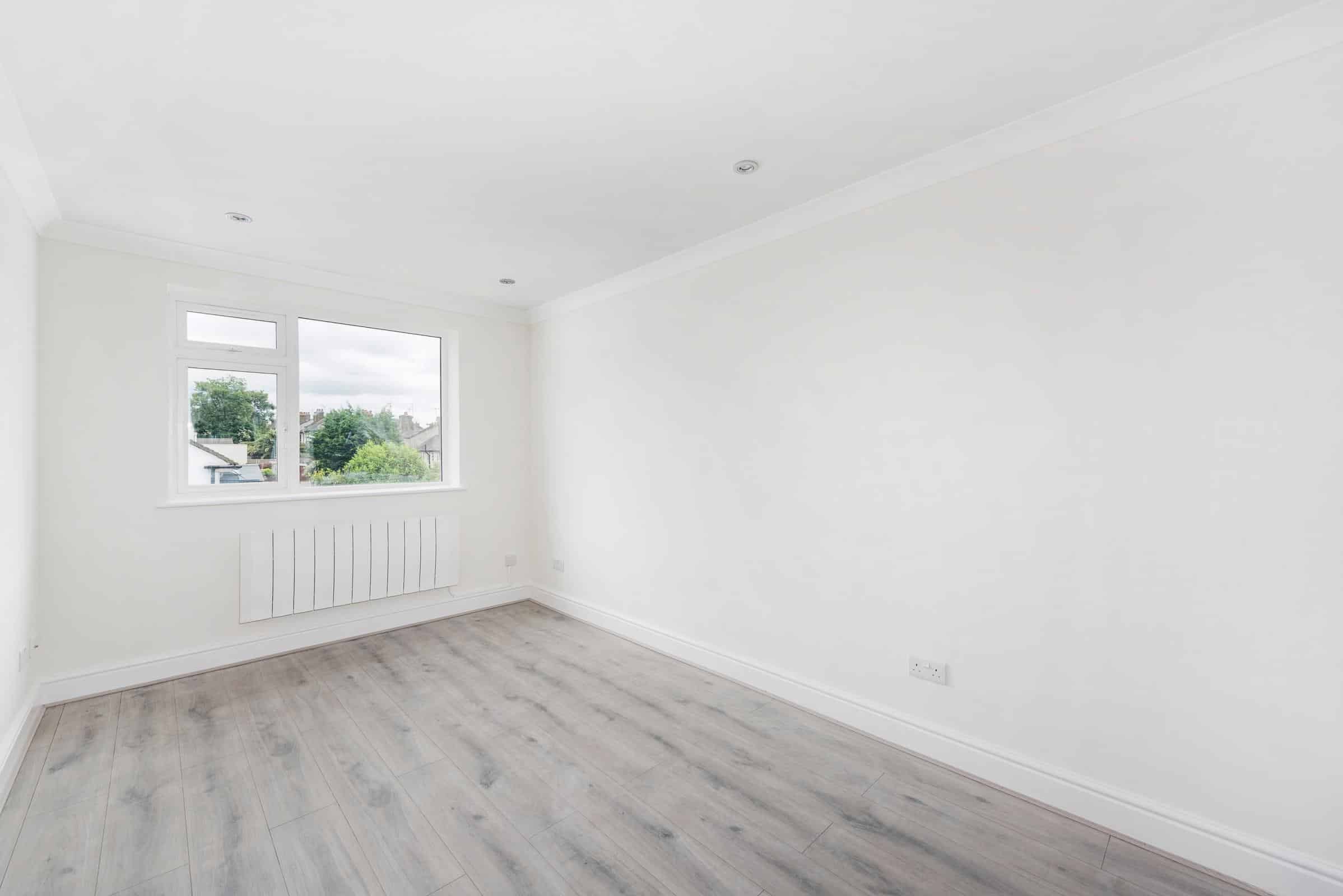 Flat Upper Tooting Road in Greater London