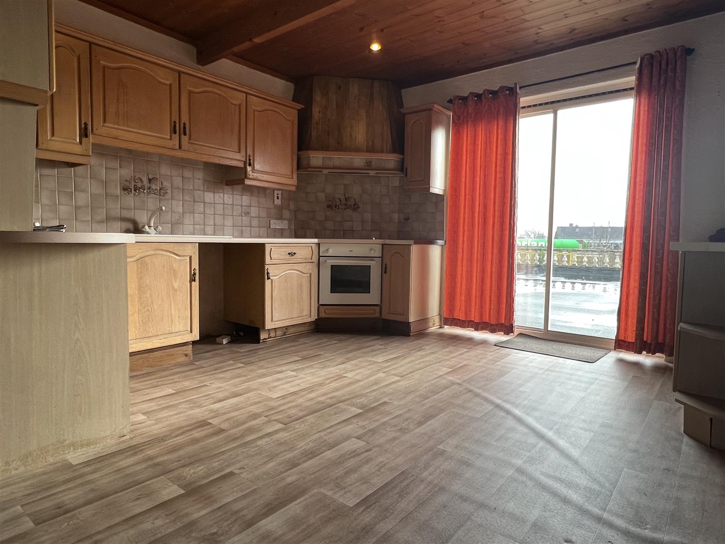 Flat Reeves Street in Bloxwich