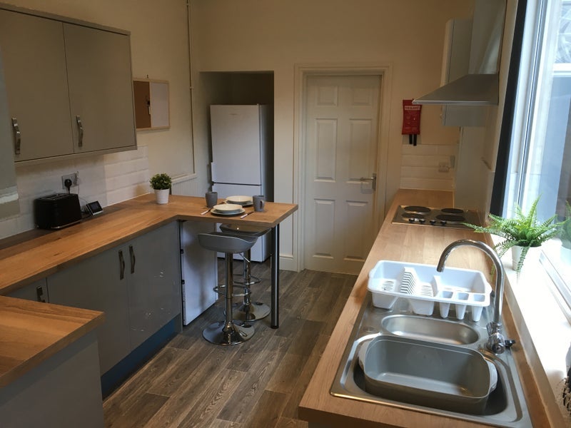 Room Oriel Street in Stoke-on-Trent