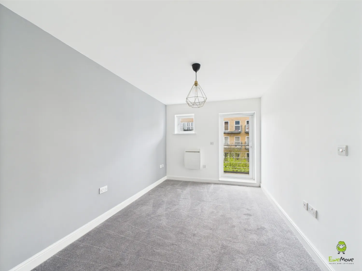 Flat Portland Place in Dartford