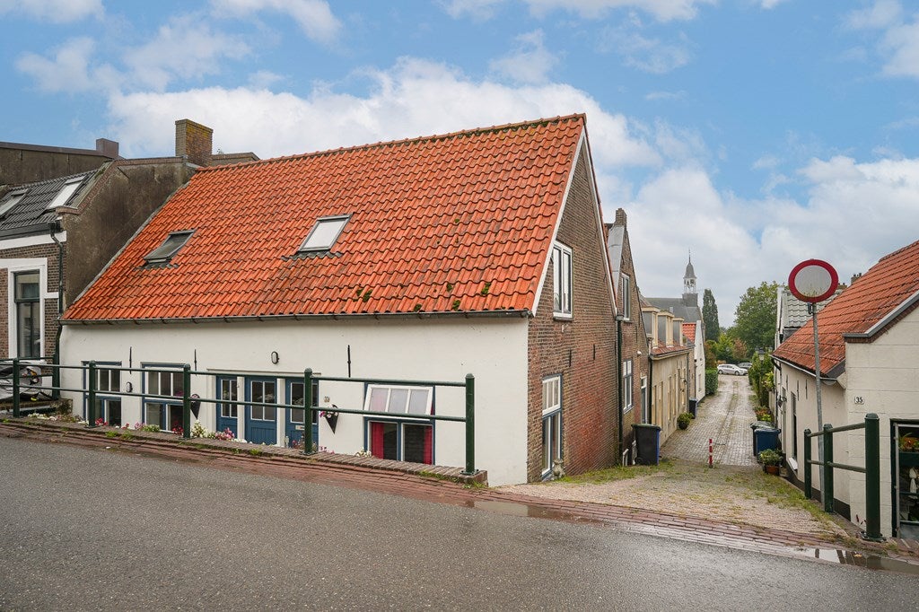 Huis Lekdijk 33 in Everdingen
