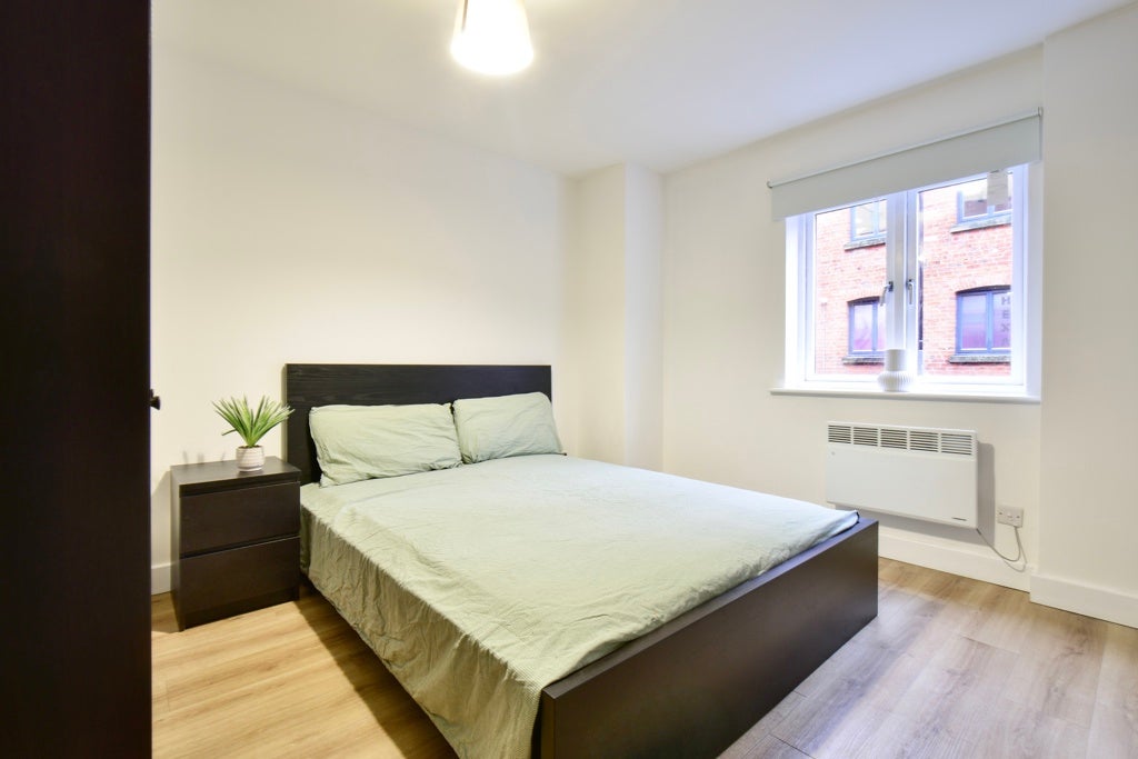 Flat Langtons Wharf in Leeds