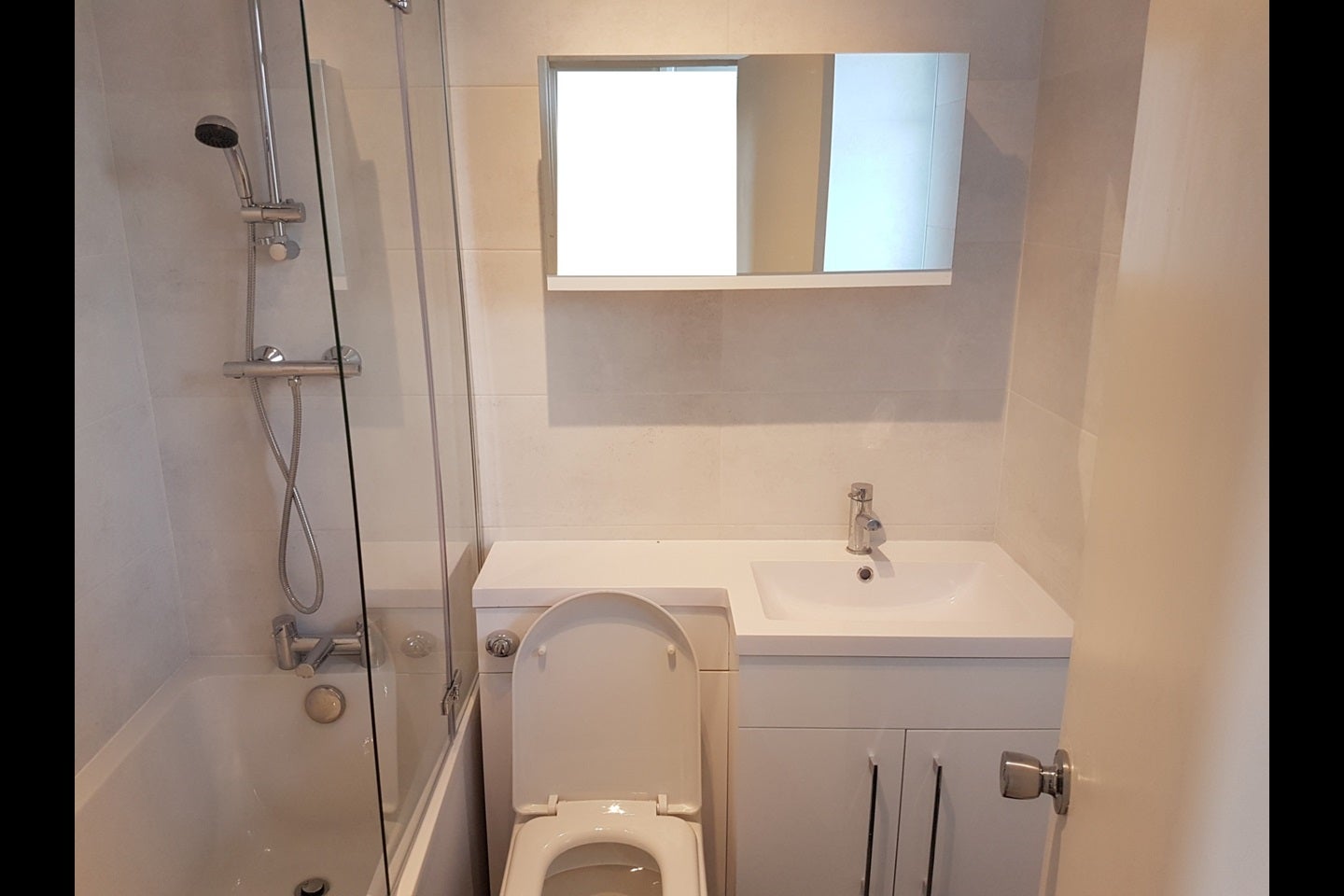 Flat Wynter Street in Greater London