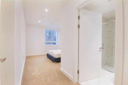 Flat Walworth Road in Greater London