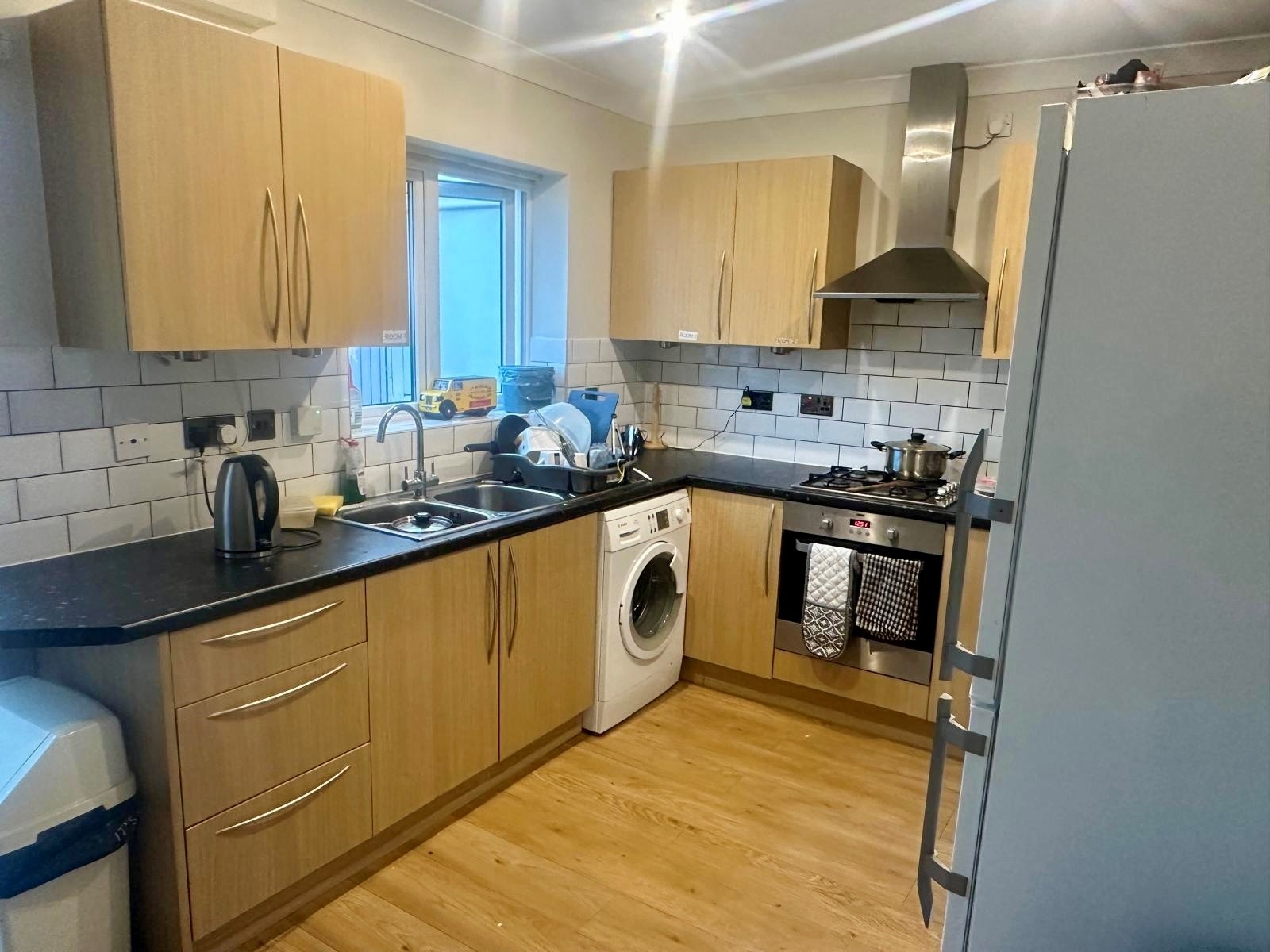 Room Bewick Place in Peterborough
