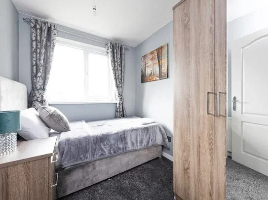 Flat Norman Road in Greater London