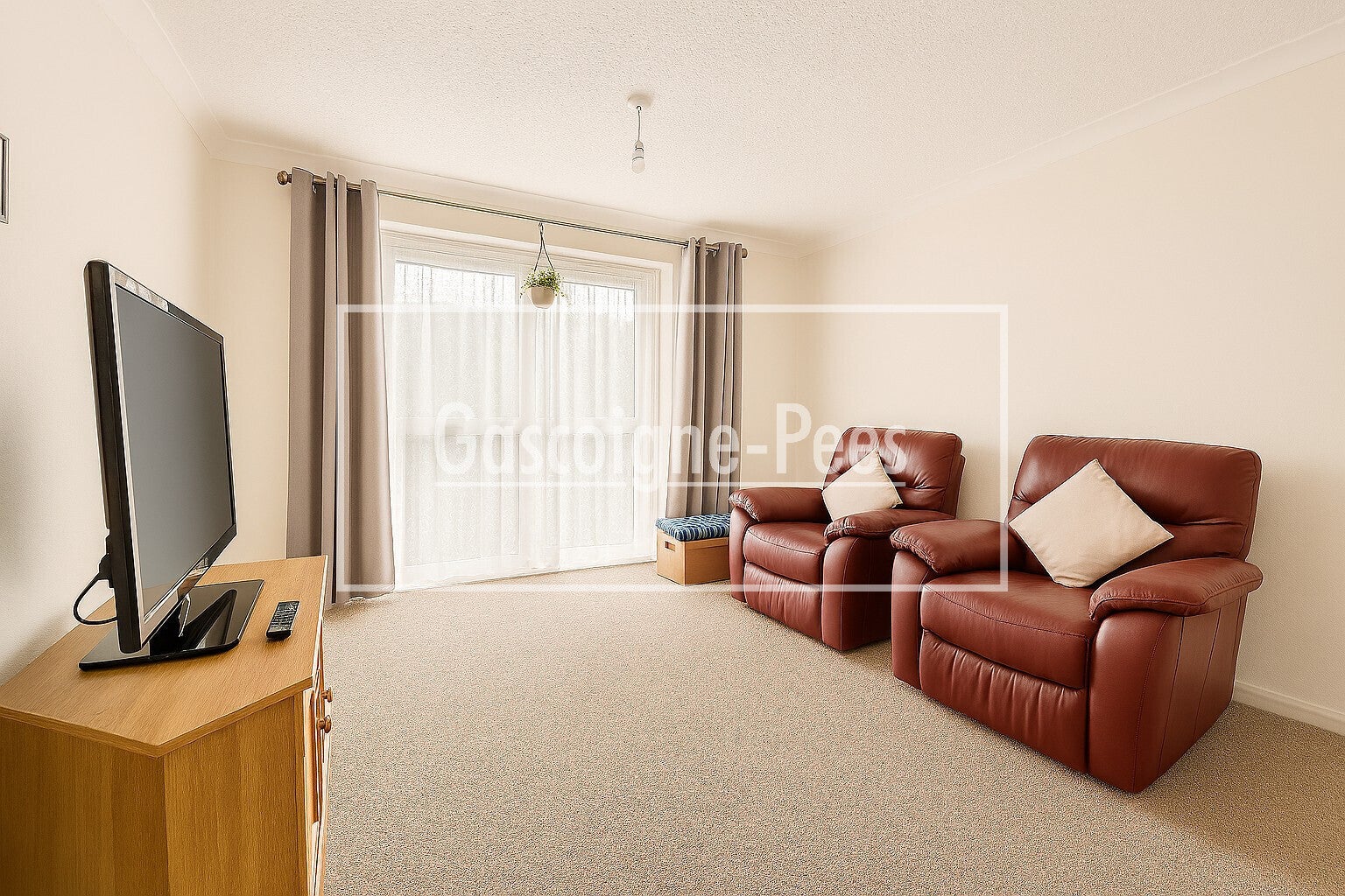 Flat Kendal Drive in Slough