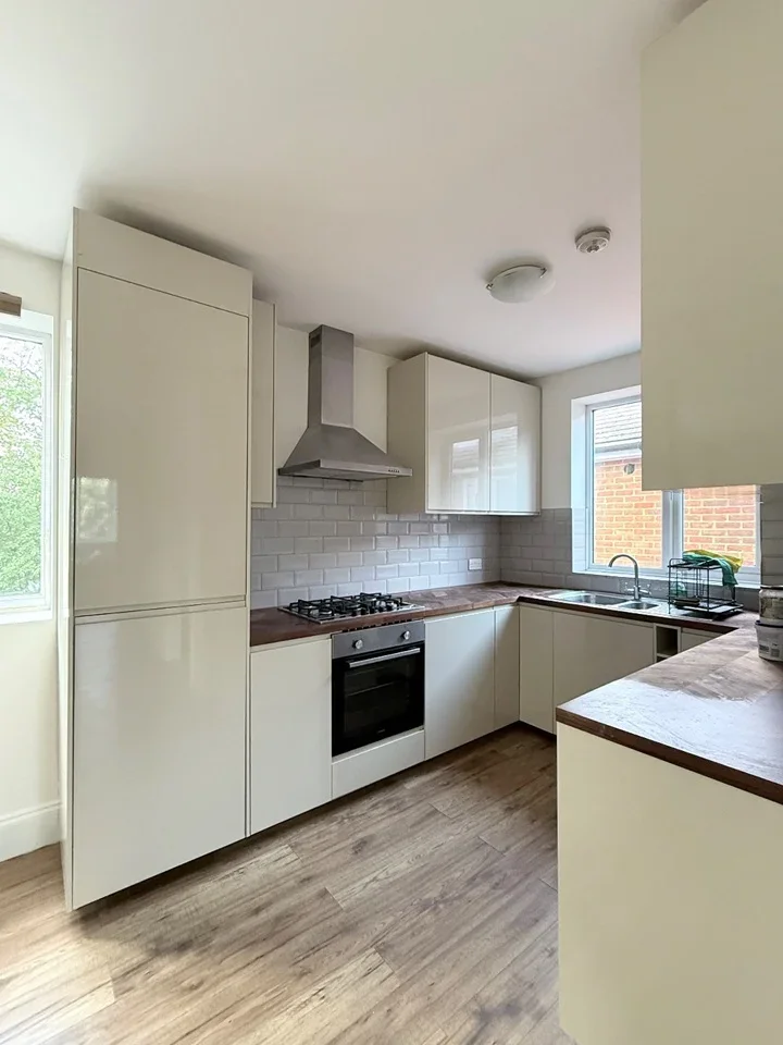 Flat Roehampton Vale in Greater London