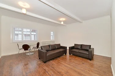 Flat Ranelagh Gardens in Greater London