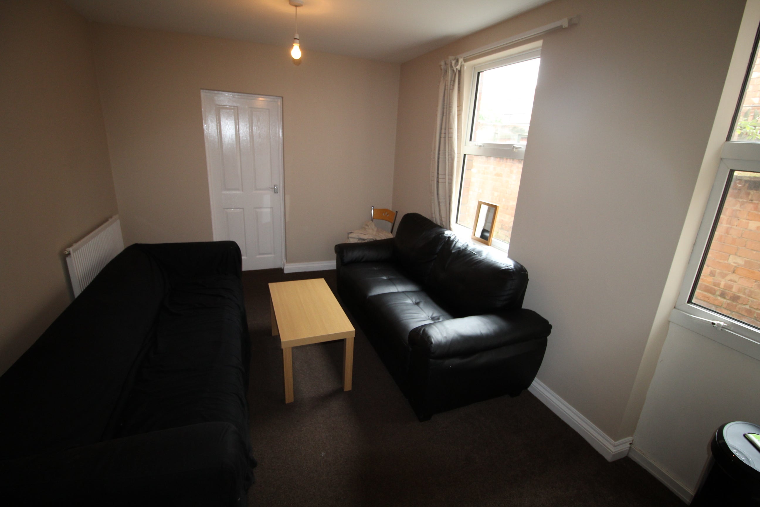 Room Claremont Road in Royal Leamington Spa