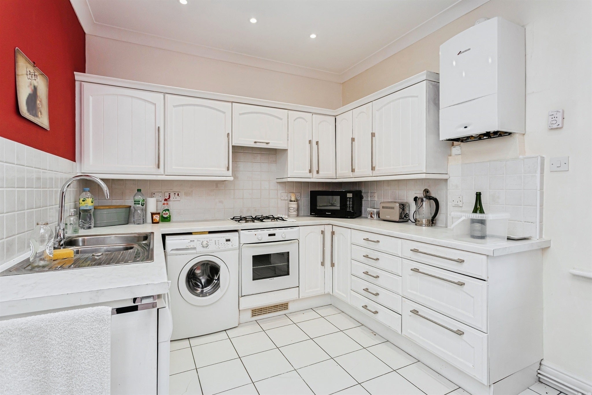 Flat Hett Close in Mid Sussex