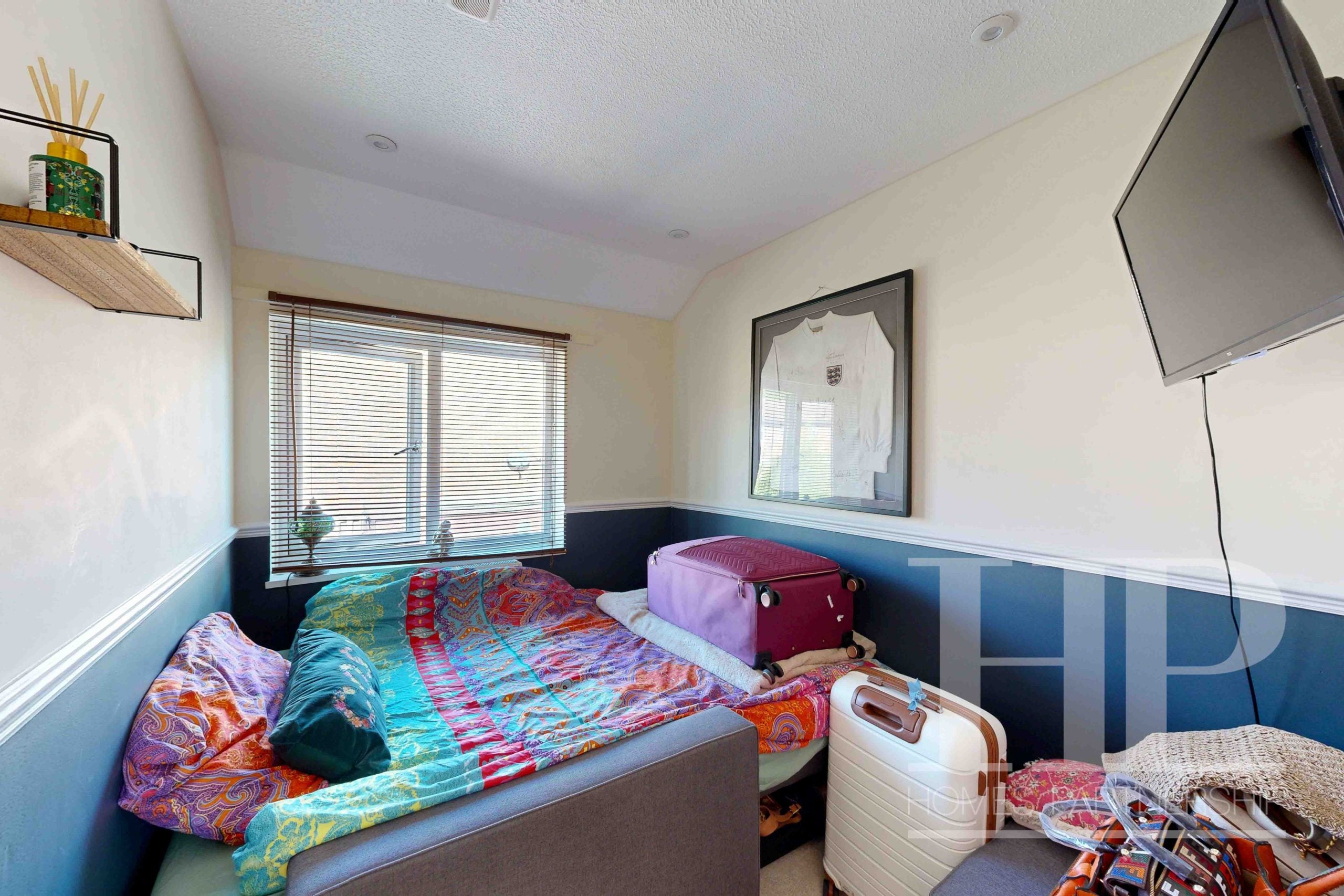House Peacemaker Close in Crawley