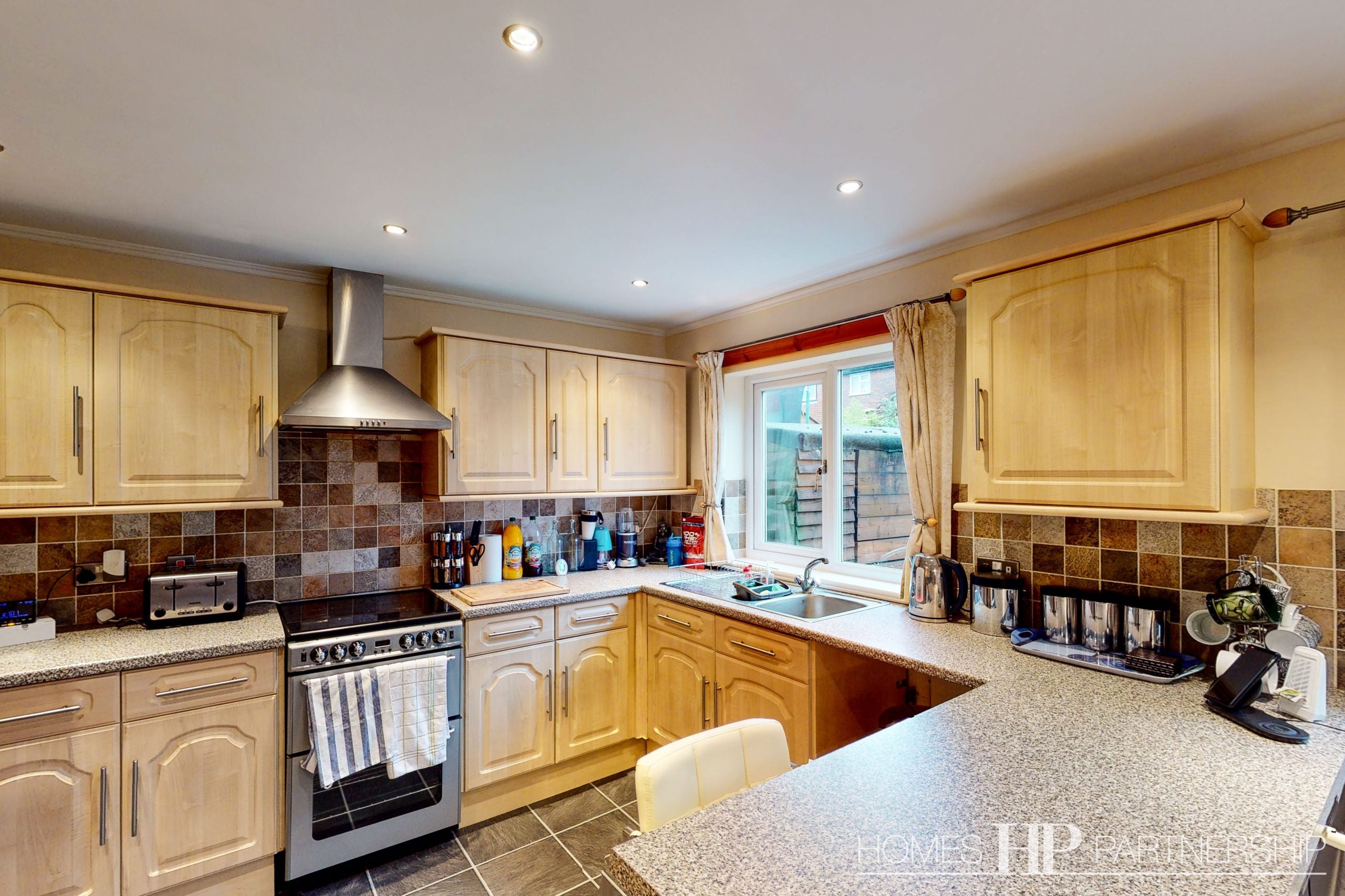 House Peacemaker Close in Crawley