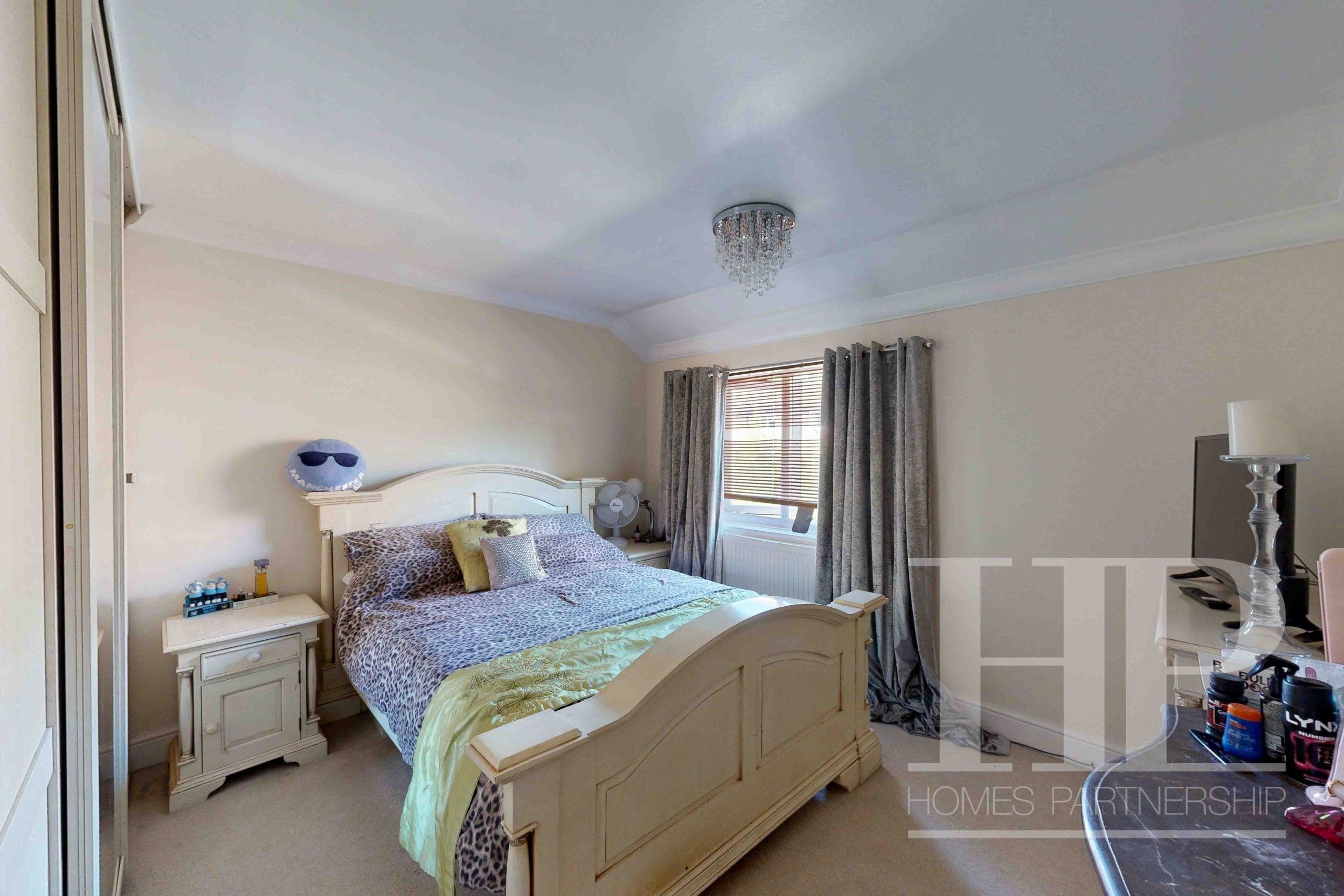 House Peacemaker Close in Crawley