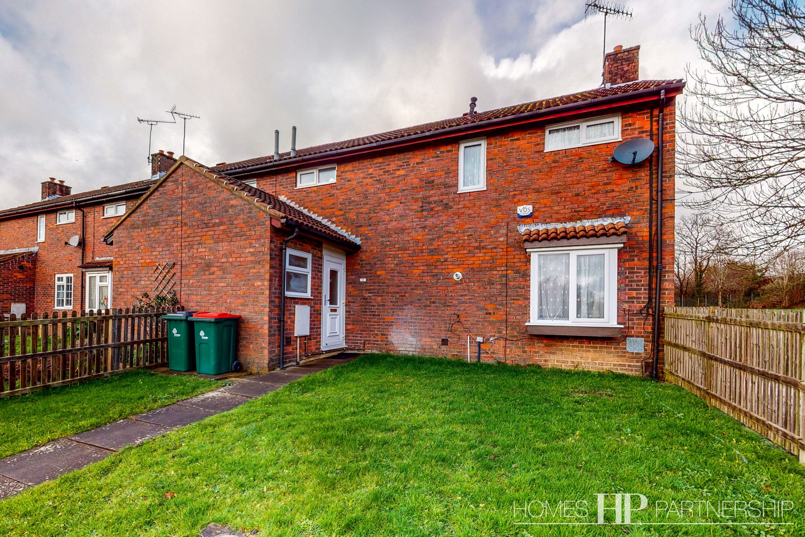 House Peacemaker Close in Crawley