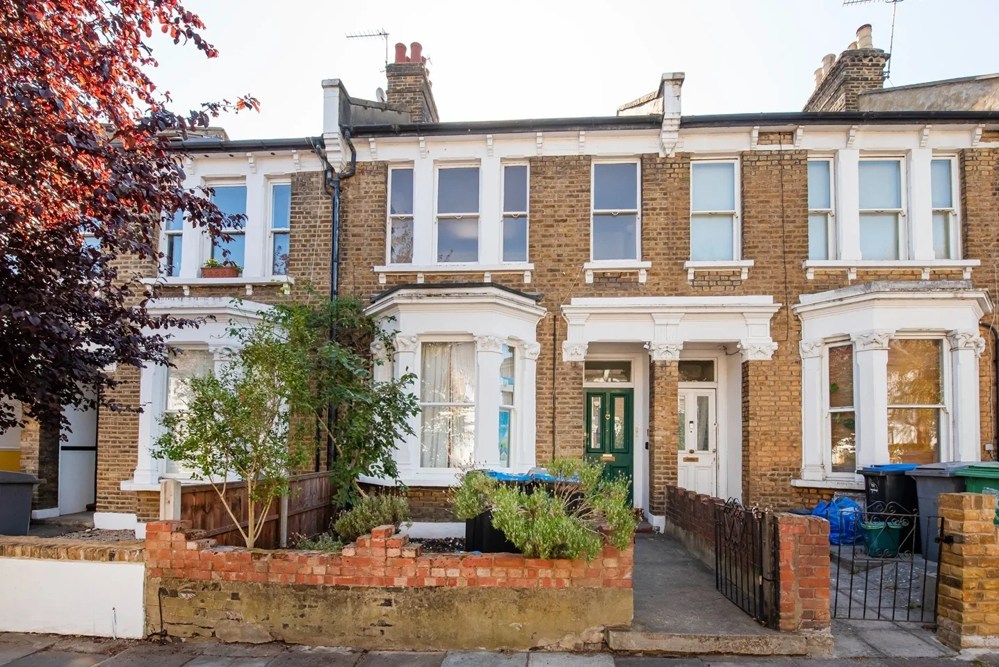 Flat Torbay Road in Greater London