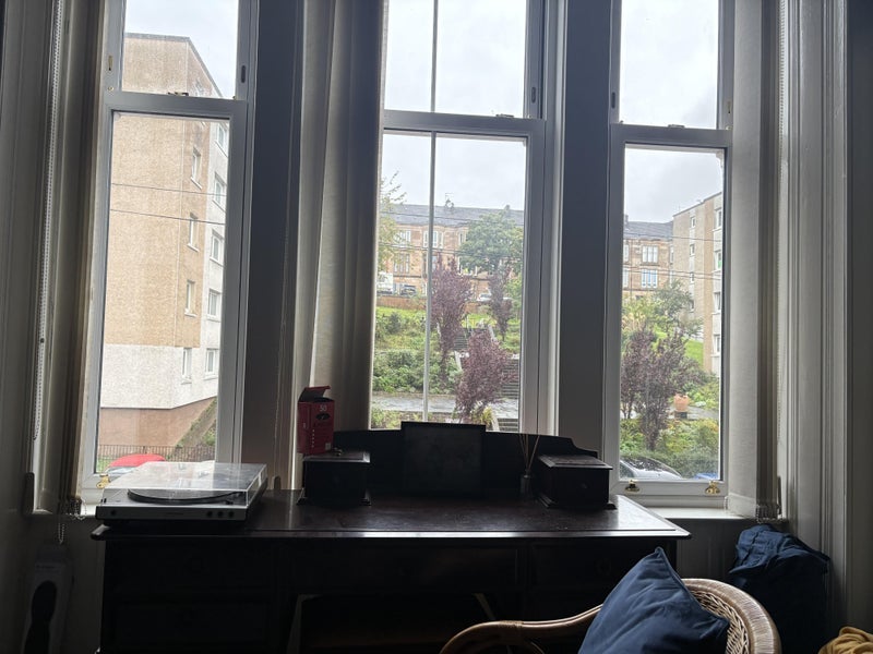 Room Cumming Drive in Glasgow