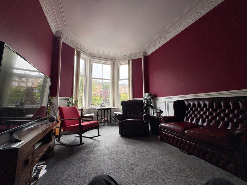 Room Cumming Drive in Glasgow
