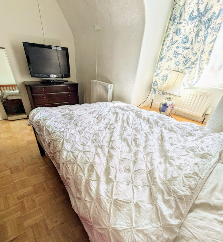 Room Chalton Street in Greater London