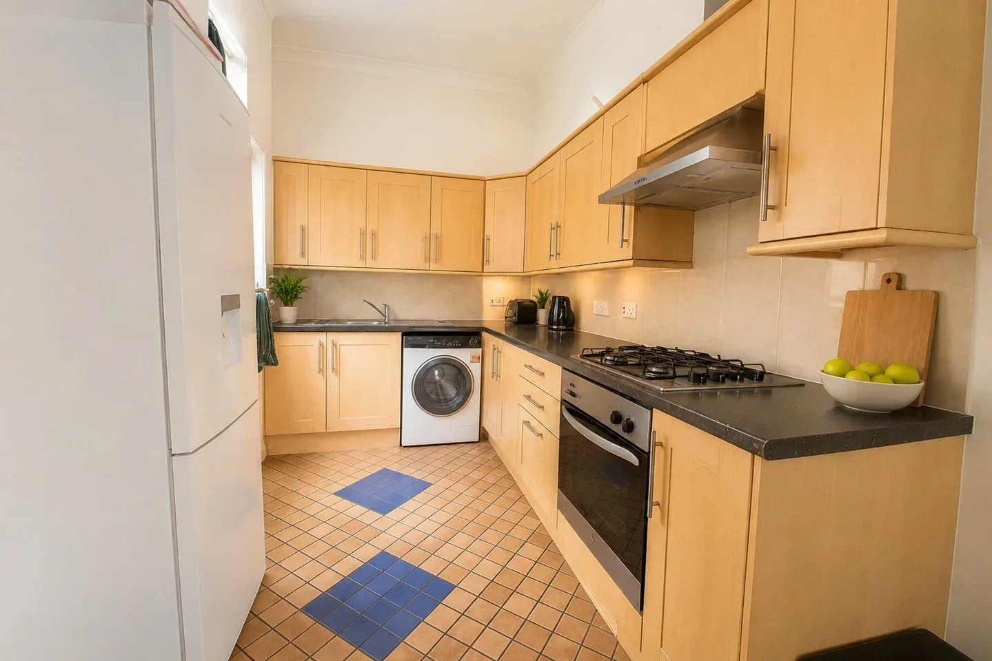 Flat Barking Road in Greater London