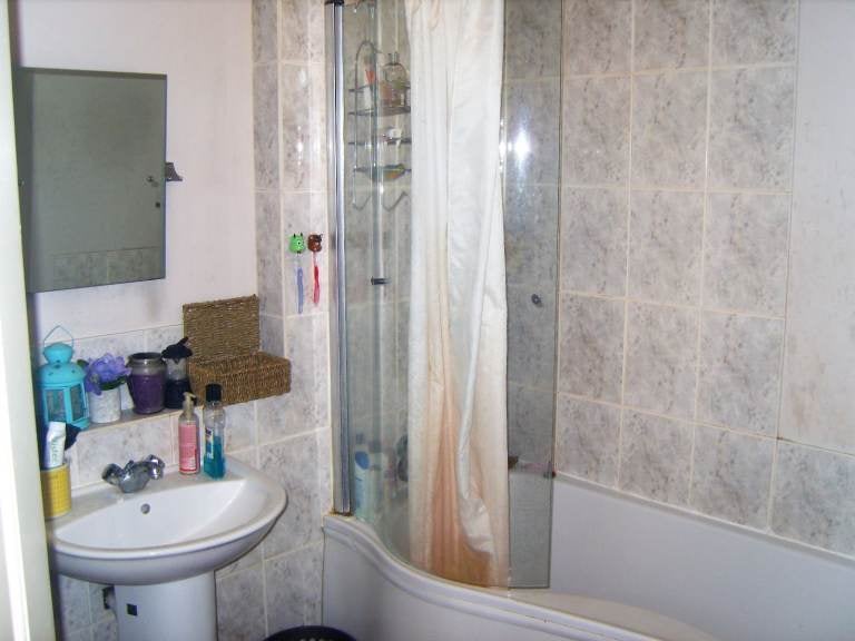 Flat Westbourne Terrace in City of Westminster