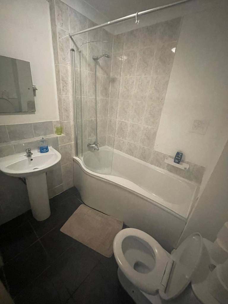 Flat Westbourne Terrace in City of Westminster