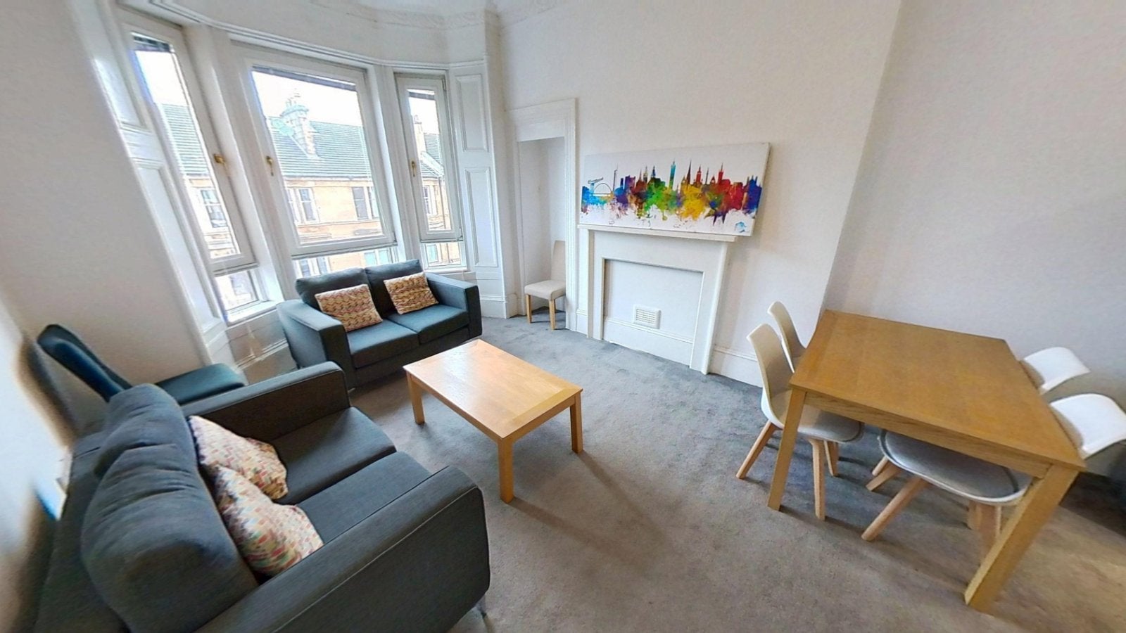 Flat Queen Margaret Drive in Glasgow