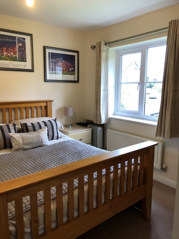 Room Cravenwood in Tameside
