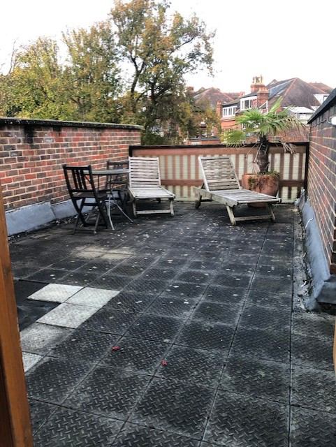 Room Claremont Road in Greater London
