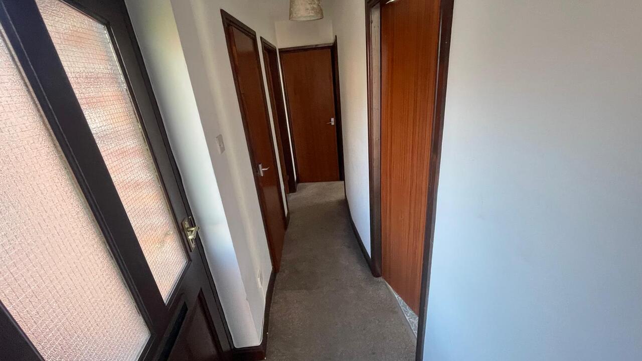 Flat Maypole Court in Wem