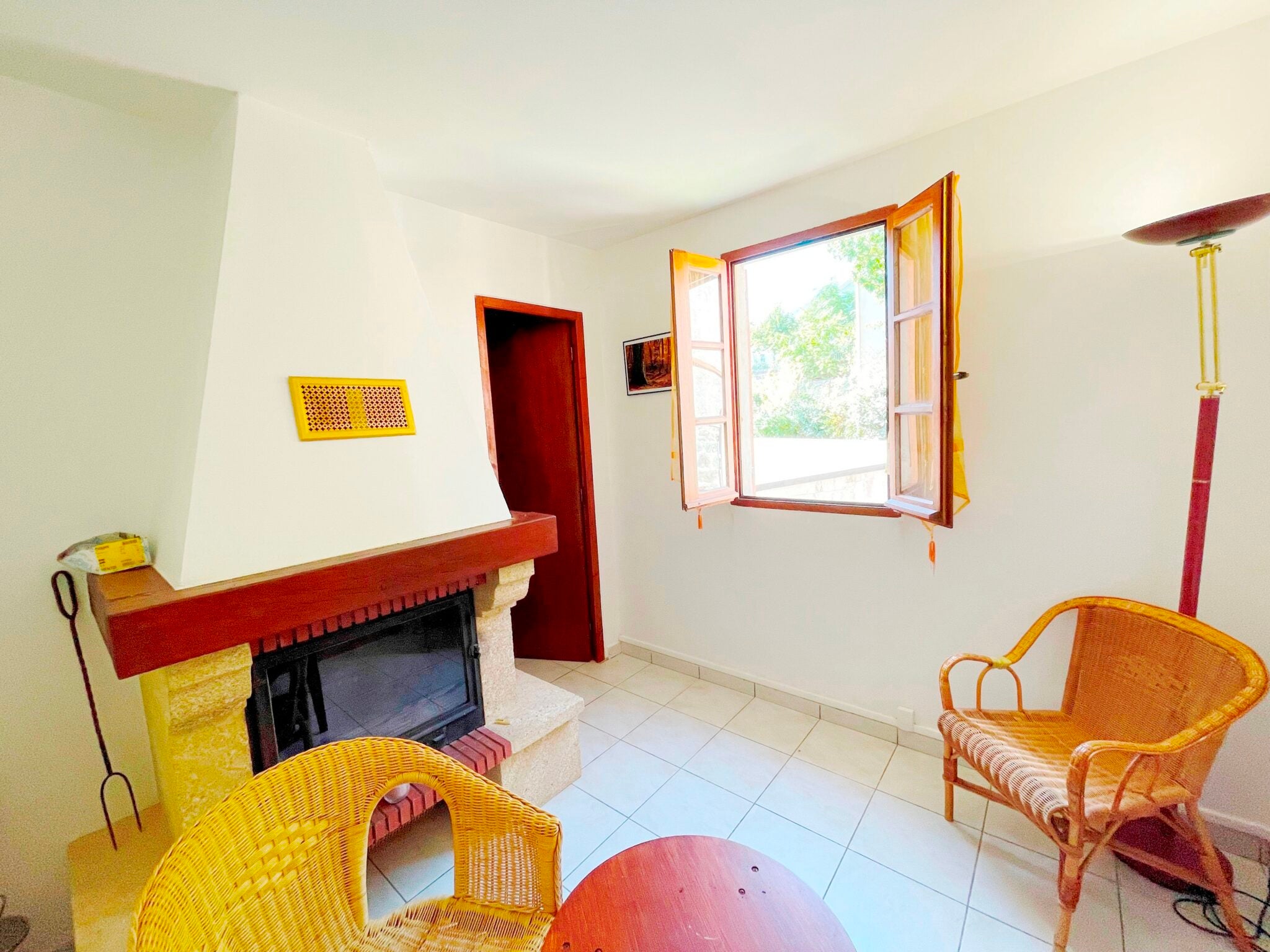 Appartement Rue Monseigneur Casanova à Corte