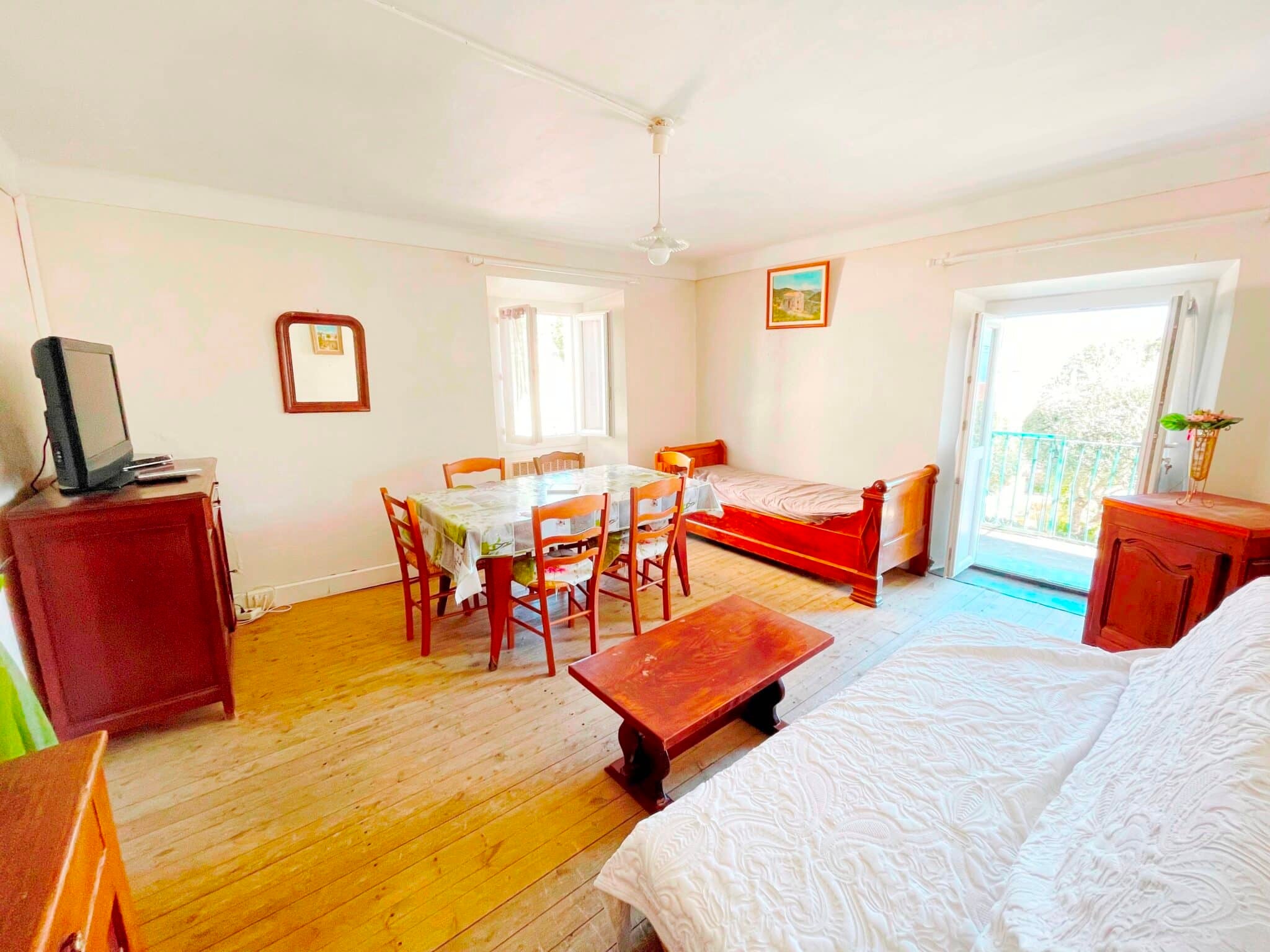 Appartement Rue Monseigneur Casanova à Corte