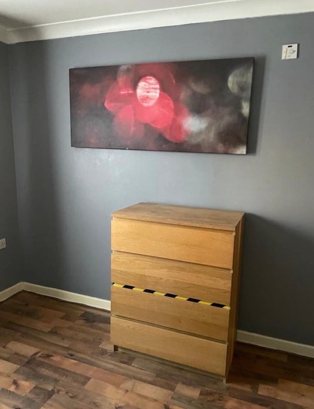 Room Lanchester Way in Greater London