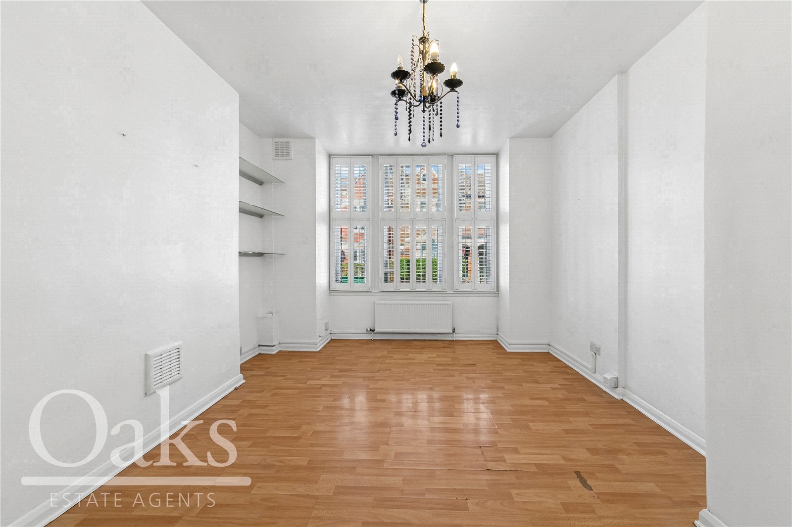 Flat Moorcroft Road in Greater London
