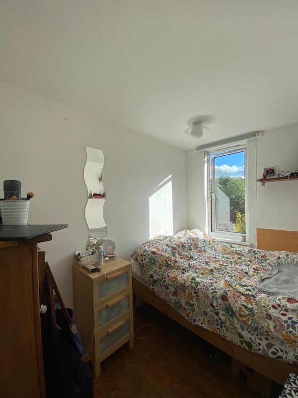 Room Northampton Park in Greater London