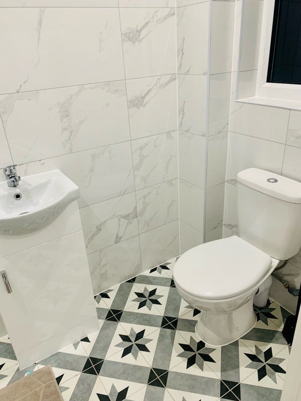 Flat Star Lane in Greater London
