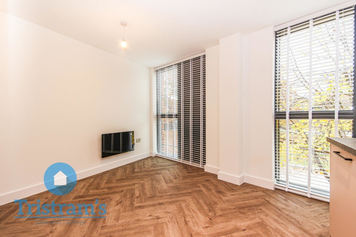 Flat Saxelbye Avenue in Derby