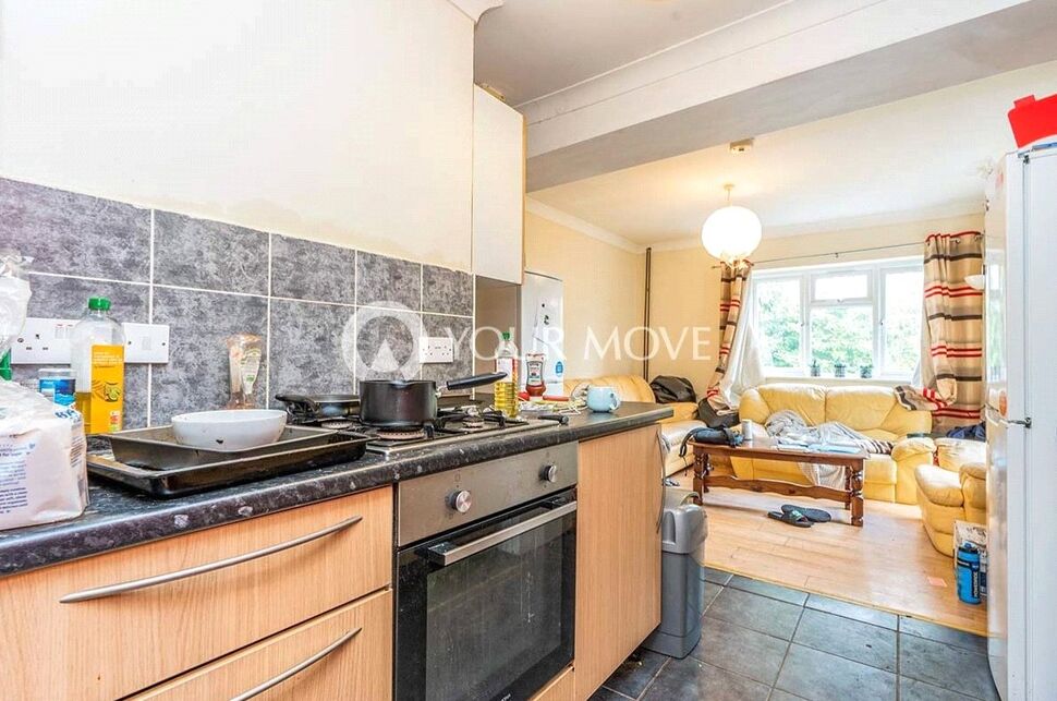 Flat Donnington Grove in Southampton