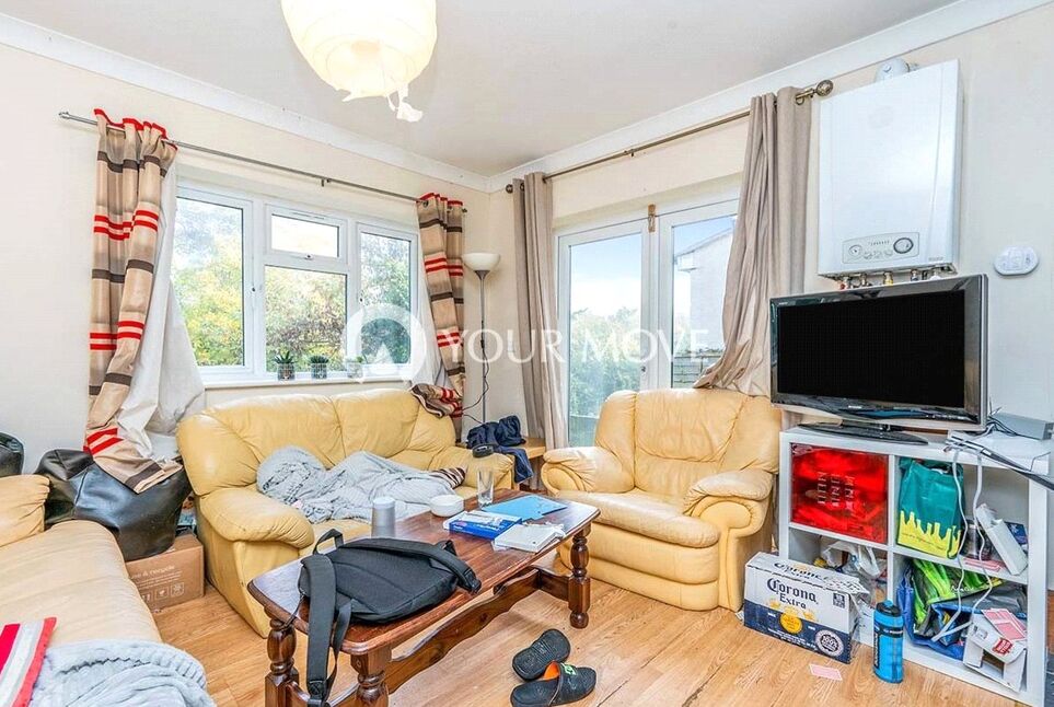 Flat Donnington Grove in Southampton