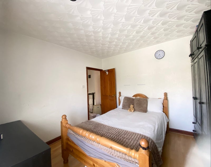 Room Ravenglass Crescent in Bristol