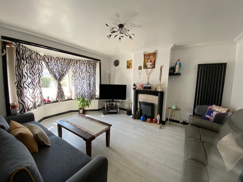 Room Ravenglass Crescent in Bristol