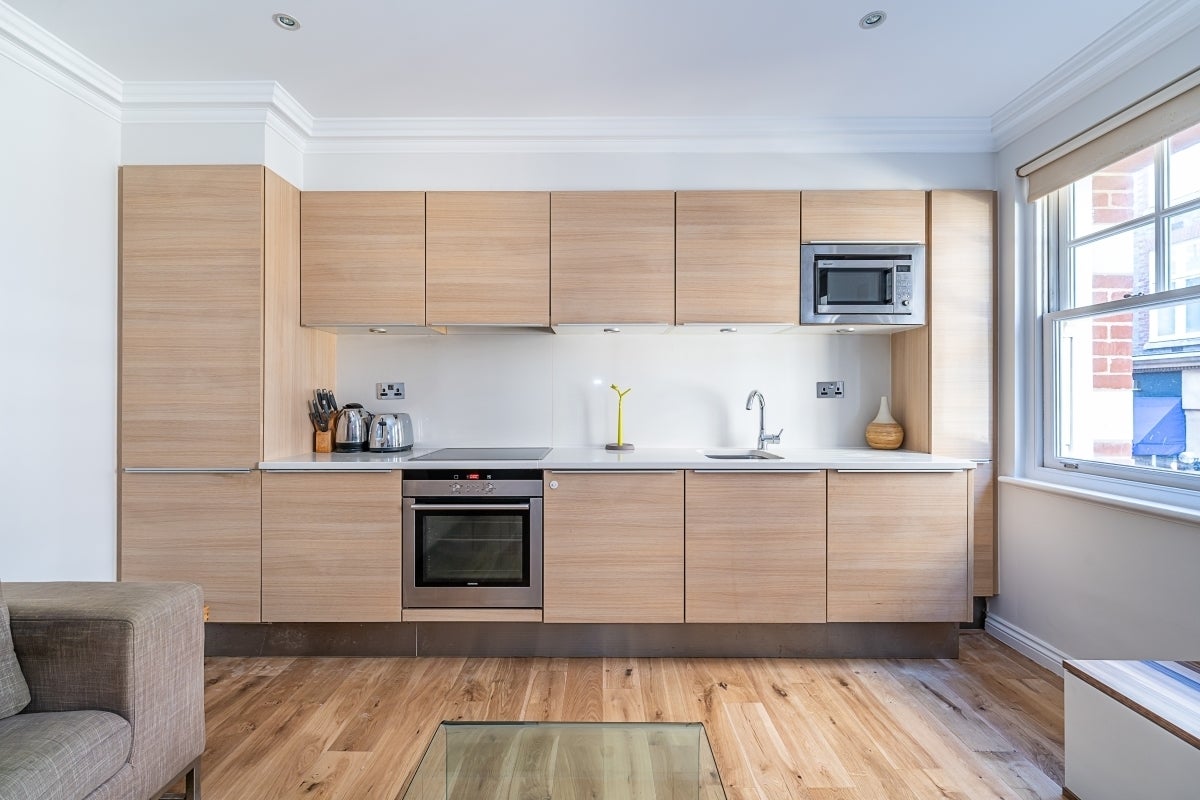 Flat Vincent Square in City of Westminster